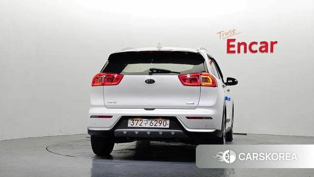 Kia Niro id 4944315 из Кореи 14