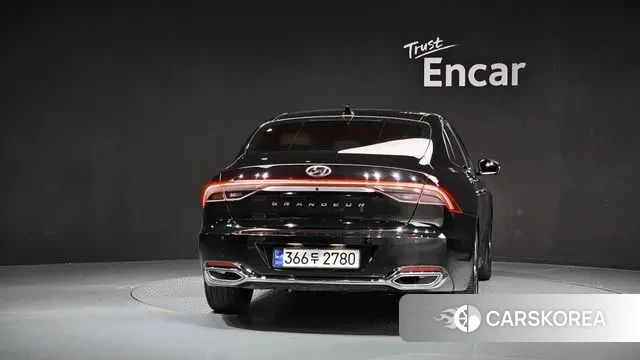 Hyundai The New Grandeur IG id 3416725 из Кореи 14