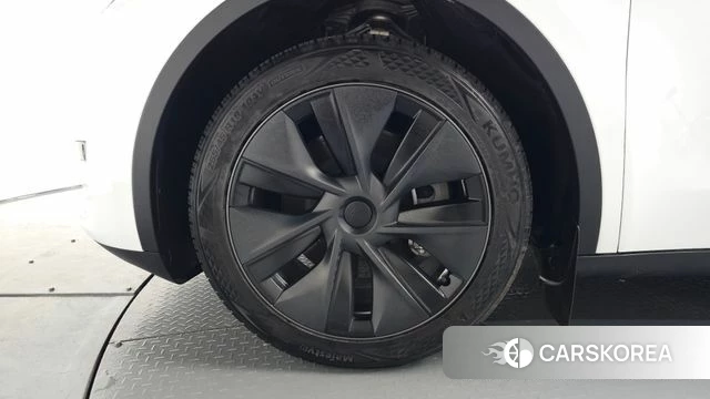 Tesla Model Y id 4691303 из Кореи 28