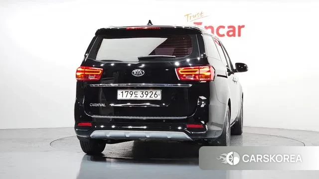 Kia The New Carnival id 3627106 из Кореи 14