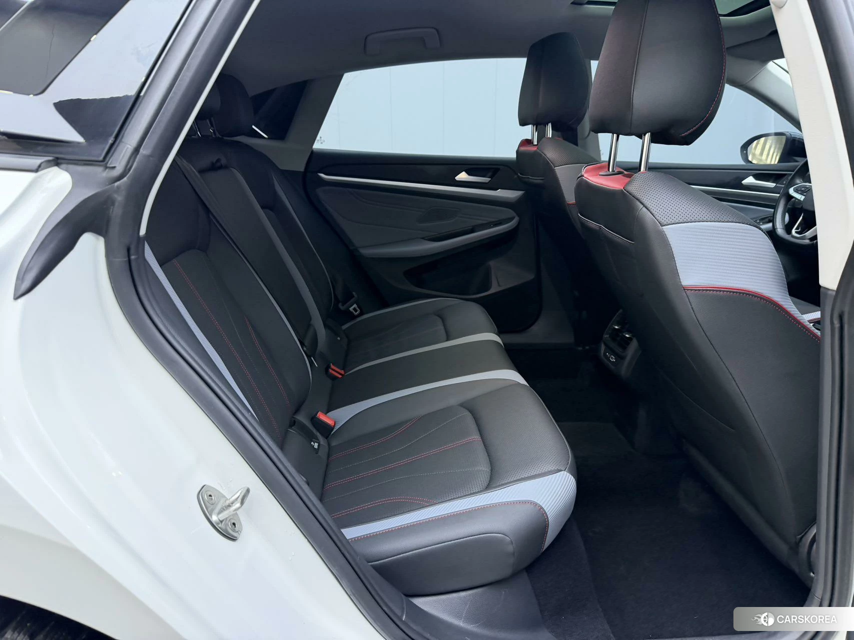 Volkswagen Lingdu 2022 Белый из Китая, фото 6