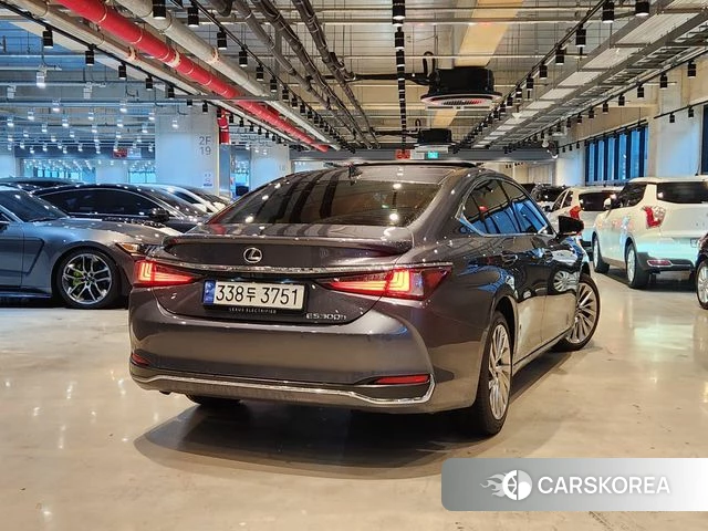 Lexus ES300h 7th generation id 4528259 из Кореи 11