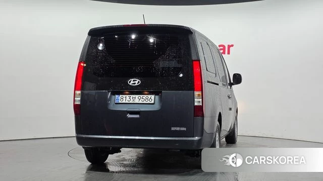 Hyundai Staria id 4349270 из Кореи 14