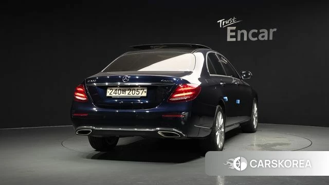 Mercedes-Benz E-Class W213 id 4620362 из Кореи 14