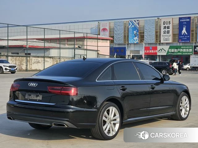Audi A6L id 4212437 из Китая 12