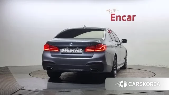 BMW 5 Series (G30) id 3055593 из Кореи 14