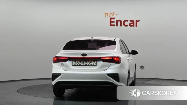 Kia Come New K3 id 3885769 из Кореи 14