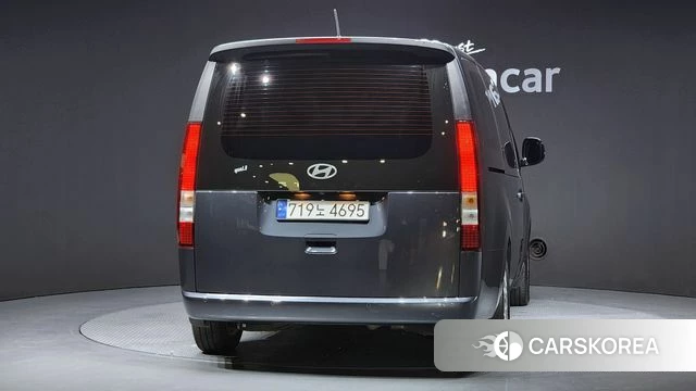 Hyundai Staria id 3838284 из Кореи 14