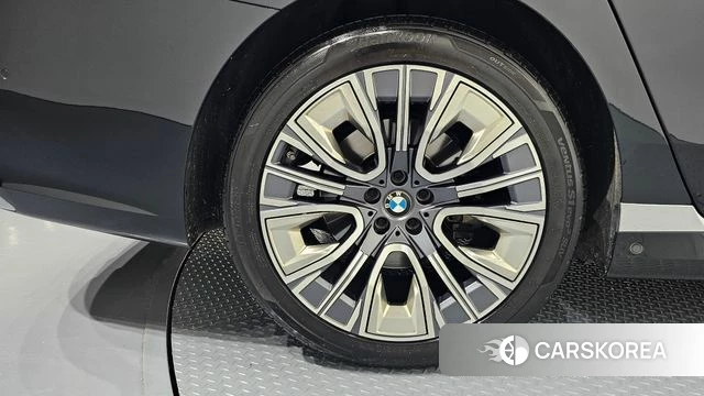 BMW 7 Series (G70) id 4656151 из Кореи 29