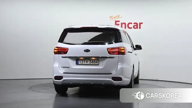 Kia The New Carnival id 3166155 из Кореи 14