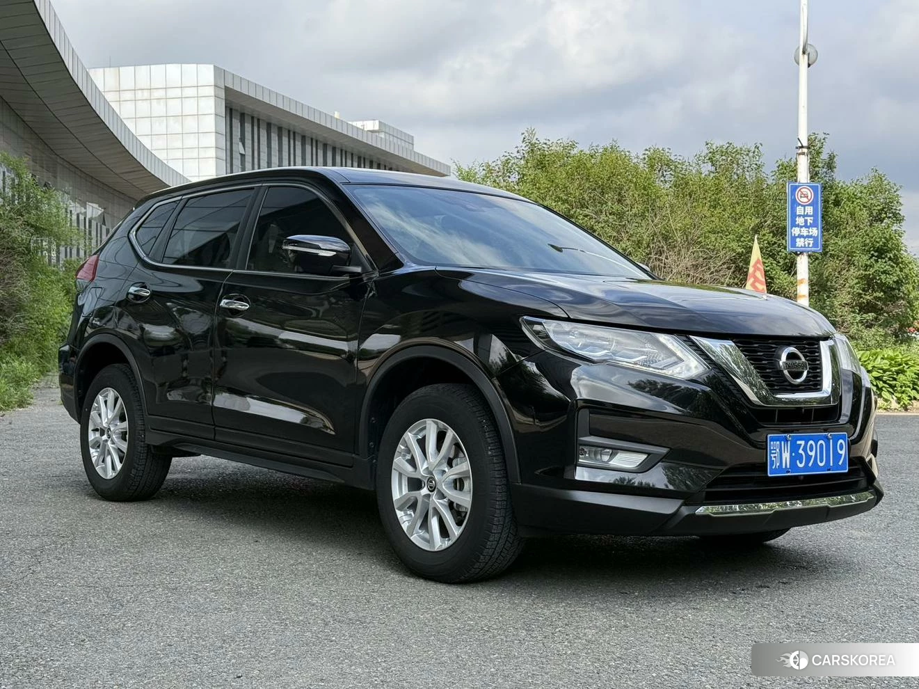 Nissan Qijun id 4467978 из Китая 14