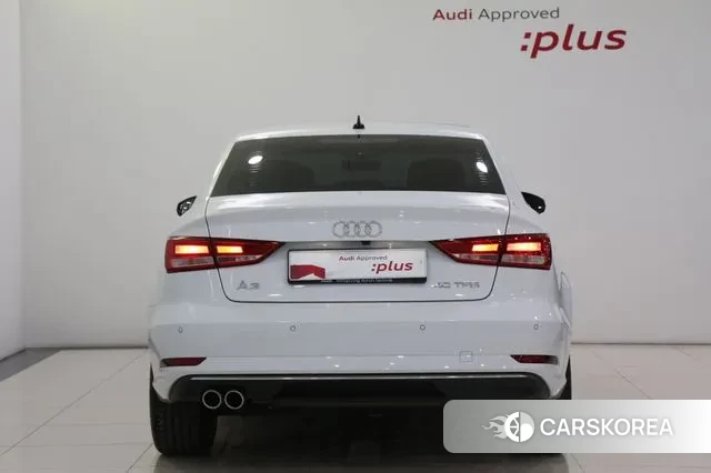 Audi New A3 2019 Белый из Кореи, фото 4