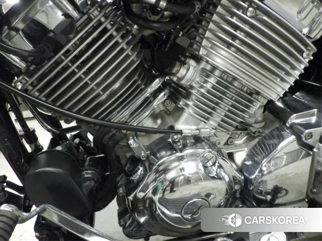 Engine photo