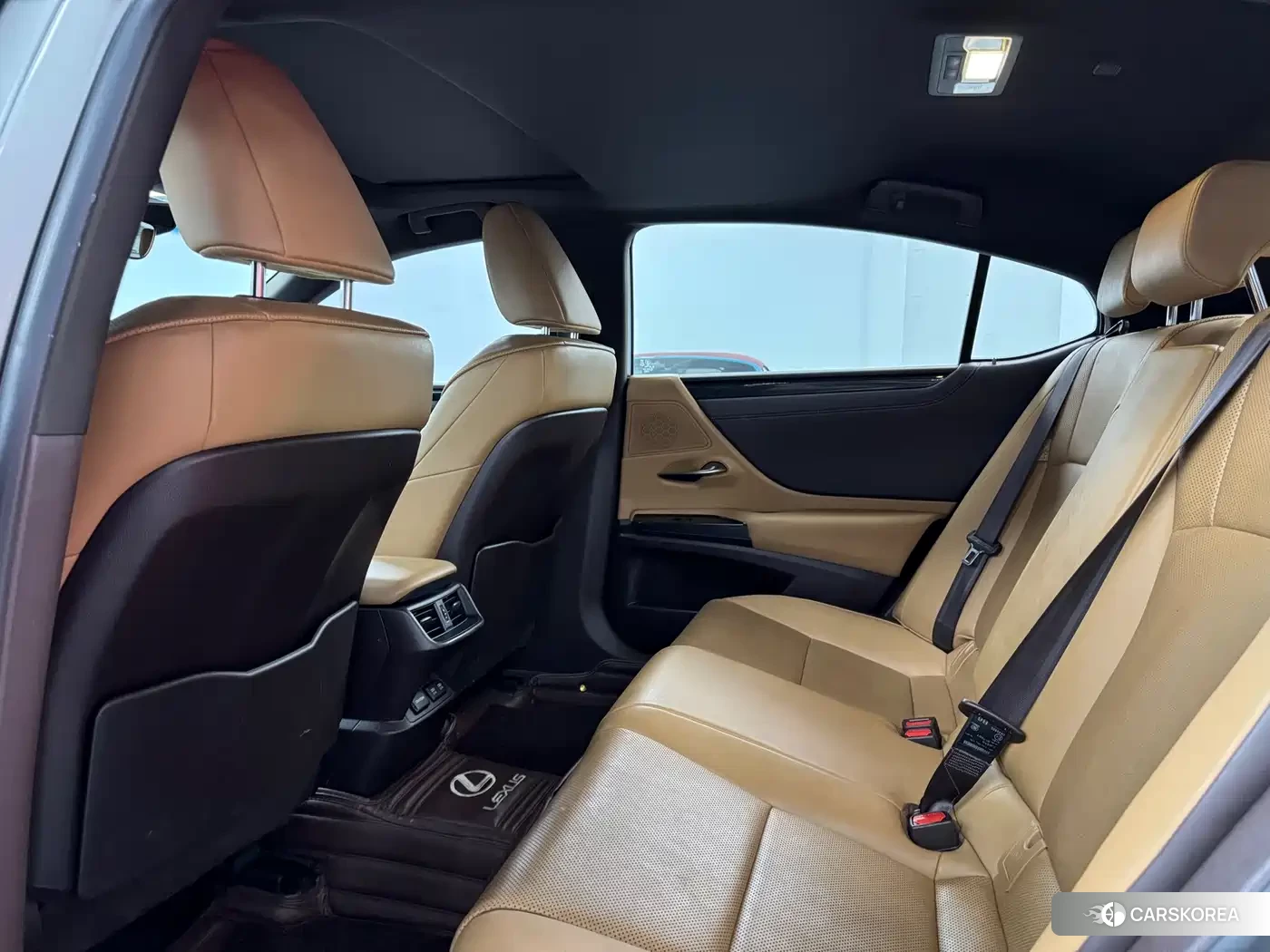 Lexus ES id 4565394 из Китая 15