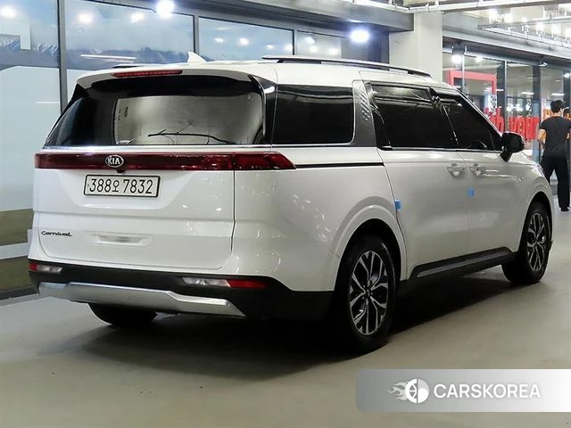 Kia Carnival 4th generation id 4356116 из Кореи 14