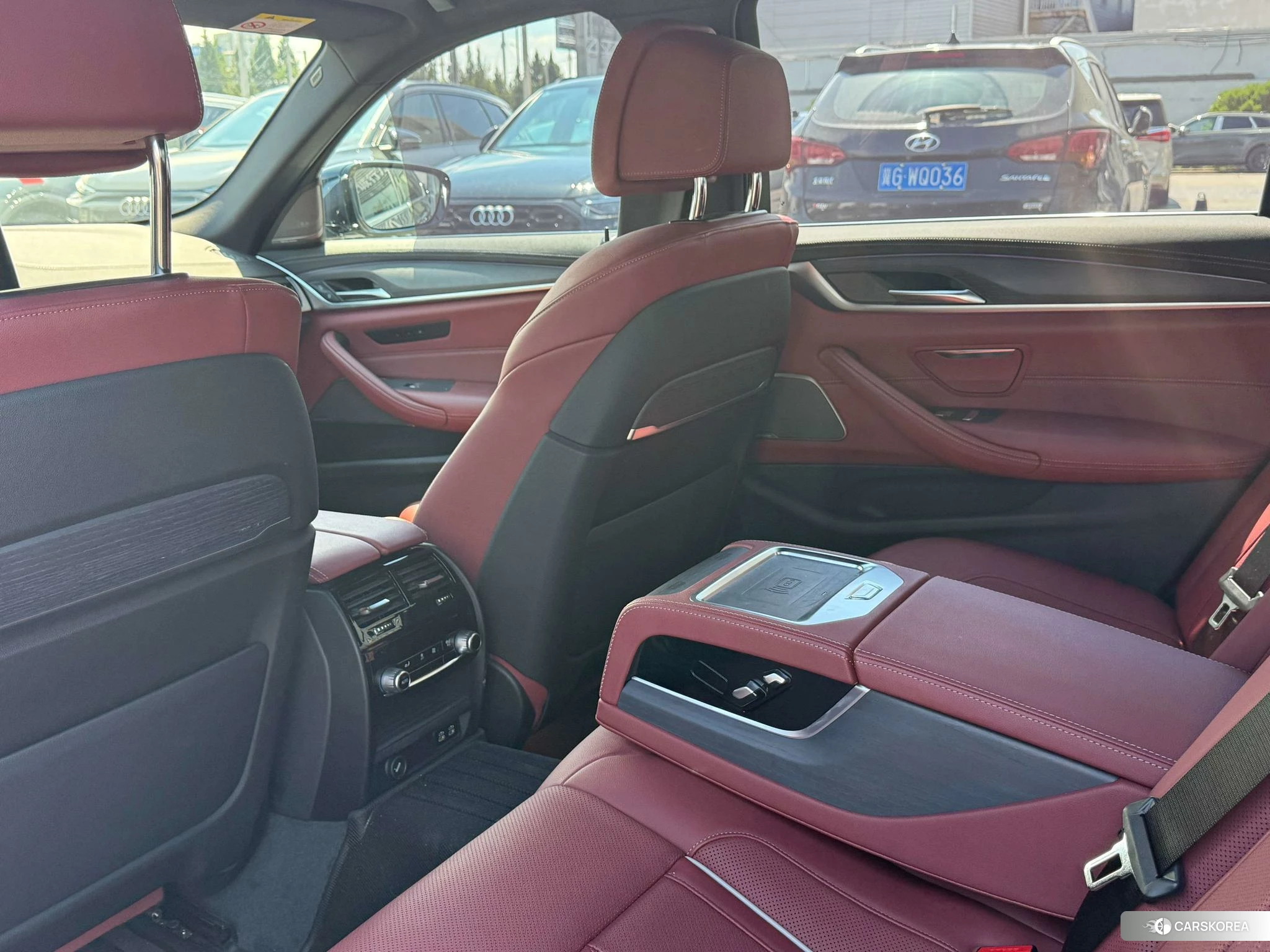 BMW 5 series 2022 Черный из Китая, фото 4