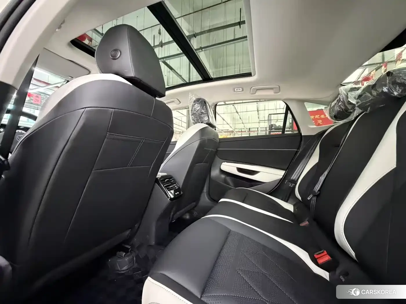 Volkswagen Sagitar 2025 Silver/gray из Китая, фото 4
