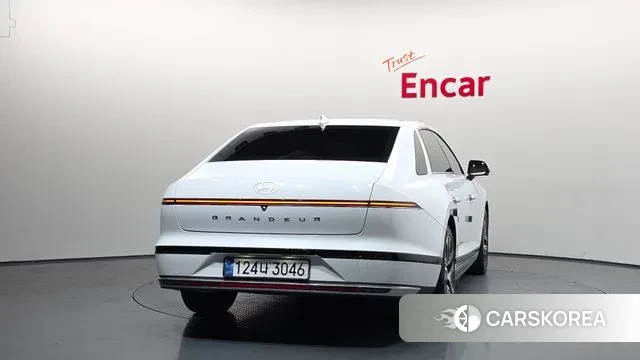 Hyundai Grandeur (GN7) id 3457587 из Кореи 14