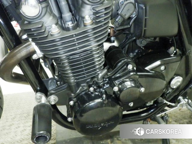 Engine photo