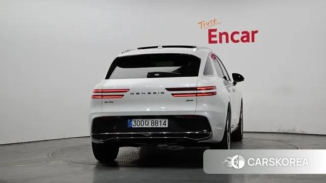 Genesis GV70 id 3706356 из Кореи 14