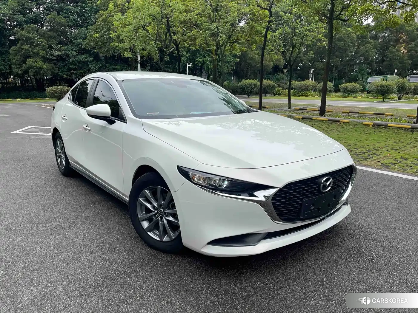 Mazda 3 id 4669321 из Китая 12