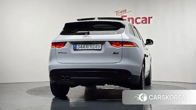 Jaguar F-PACE id 3249333 из Кореи 14
