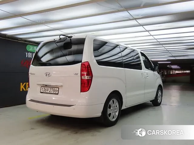 Hyundai The New Grand Starex id 3459898 из Кореи 14