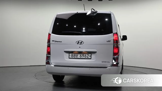 Hyundai The New Grand Starex id 3955616 из Кореи 14