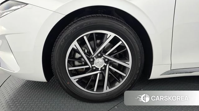 Hyundai The New Grandeur IG id 4362015 из Кореи 28