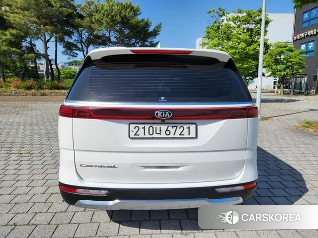 Kia Carnival 4th generation id 4335460 из Кореи 14