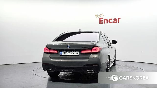 BMW 5 Series (G30) id 4389569 из Кореи 26
