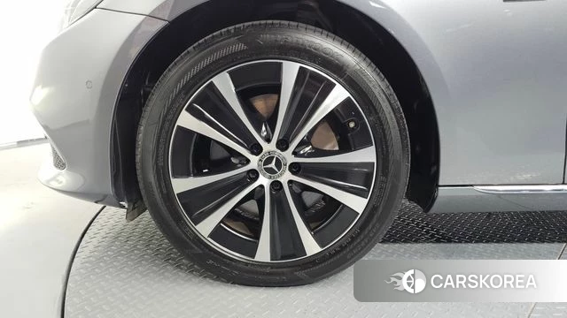Mercedes-Benz E-Class W213 id 4708140 из Кореи 30