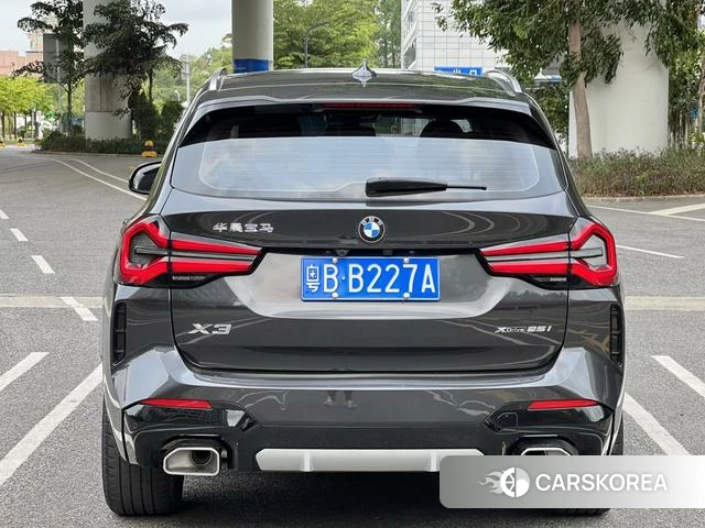 BMW X3 id 4380646 из Китая 10