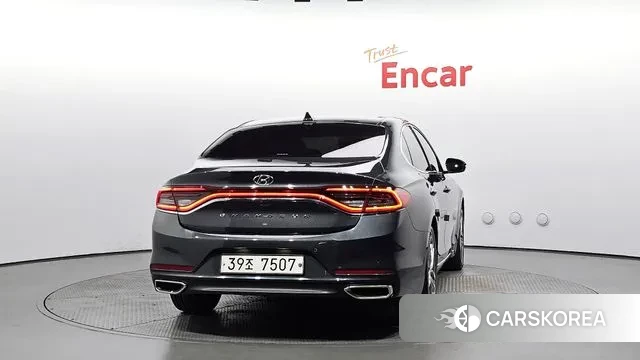 Hyundai Grandeur IG id 3227027 из Кореи 14