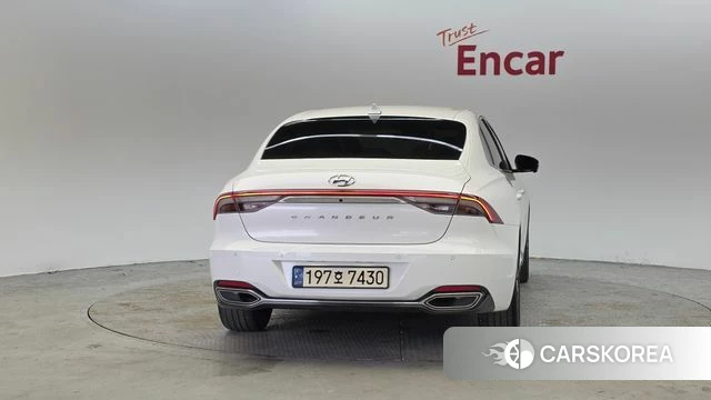 Hyundai The New Grandeur IG id 3884276 из Кореи 14