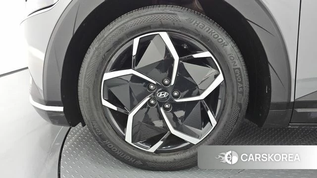 Hyundai Ionic 5 id 4651279 из Кореи 27