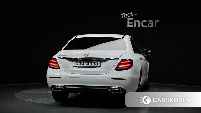 Mercedes-Benz E-Class W213 id 4477271 из Кореи 29