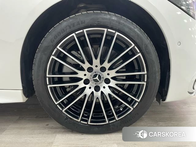 Mercedes-Benz Class C id 4277861 из Китая 20