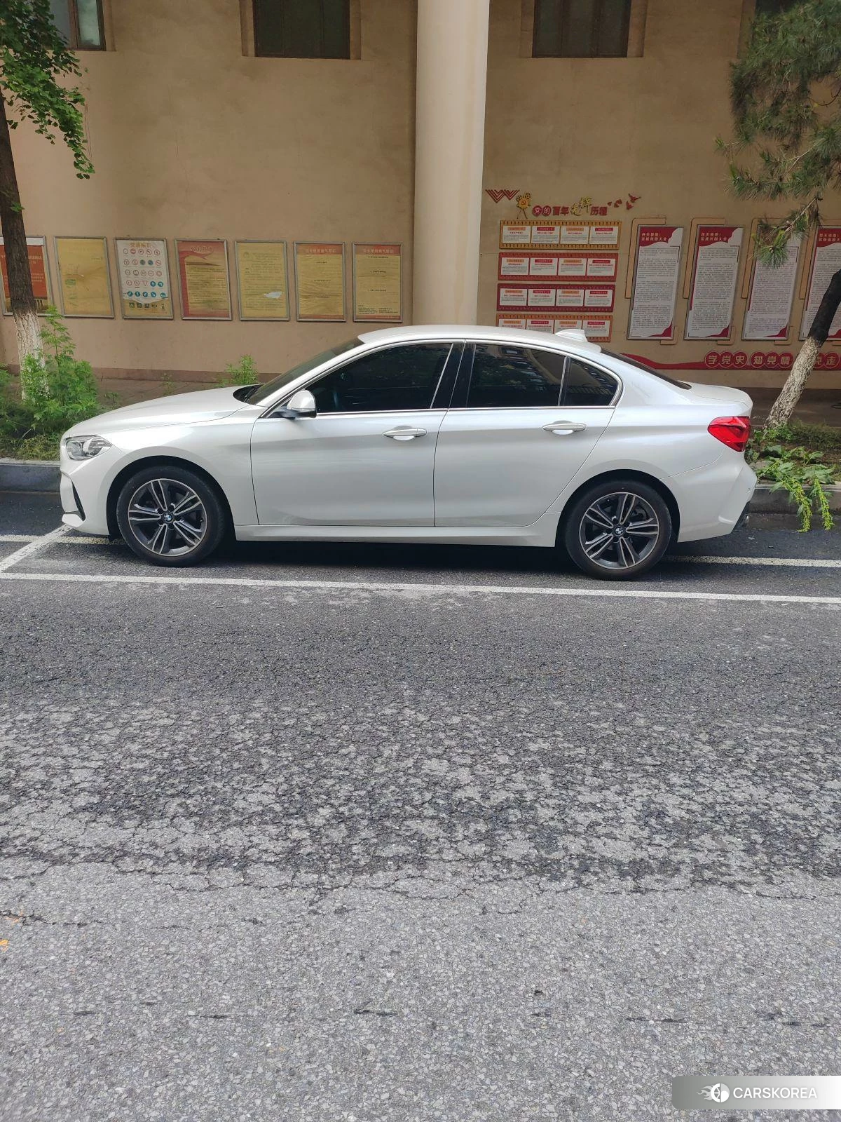 BMW 1 series 2020 Белый из Китая, фото 4