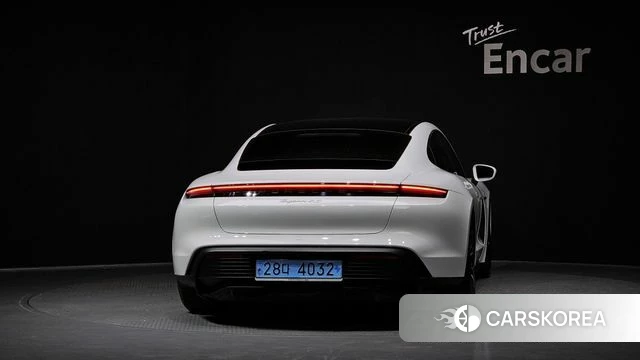 Porsche Taycan id 4316276 из Кореи 26