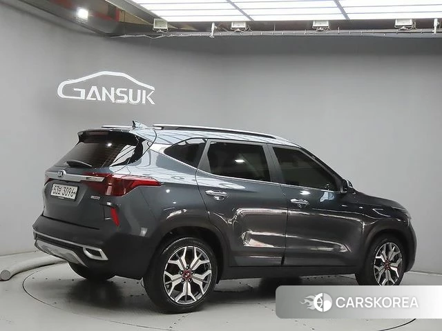 Kia Seltos id 3982205 из Кореи 14