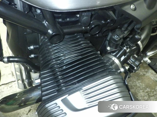 Engine photo