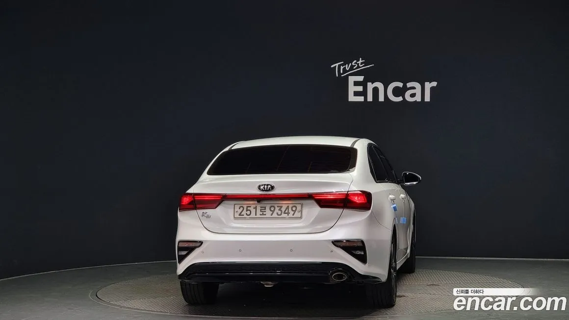 Kia Come New K3 id 1775232 из Кореи 14