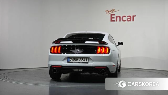 Ford Mustang id 3793541 из Кореи 14