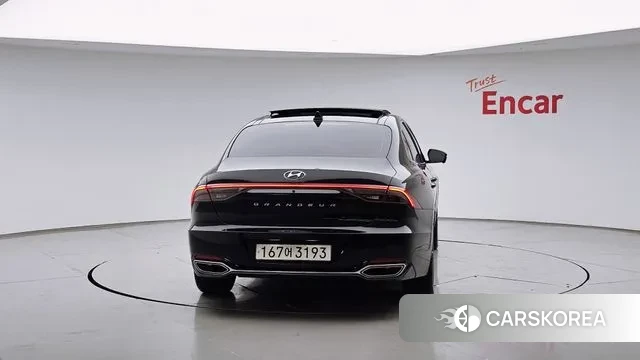 Hyundai The New Grandeur IG id 3701620 из Кореи 14