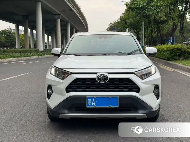 Toyota RAV4 Rongfang 2021 Белый из Китая, фото 4