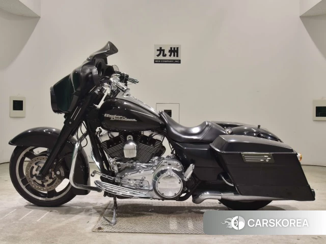 Harley-Davidson Street Glide FLHX1580 2010 из Японии, фото 4