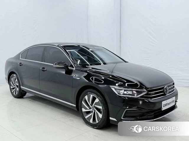 Volkswagen Magotan PHEV id 4367458 из Китая 12