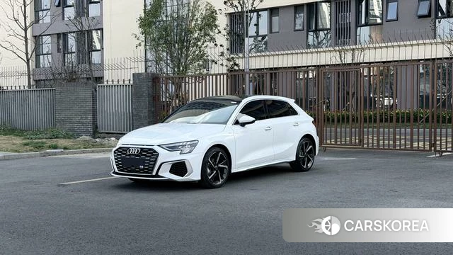 Audi A3 2023 Белый из Китая, фото 4