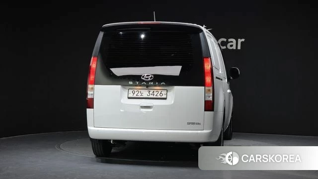Hyundai Staria id 4697535 из Кореи 14